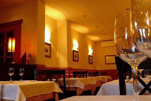 Hostal Casa Sario Jaurrieta エクステリア 写真